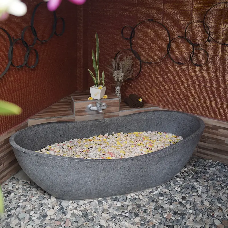 Rose Petal Bath 30 Minutes